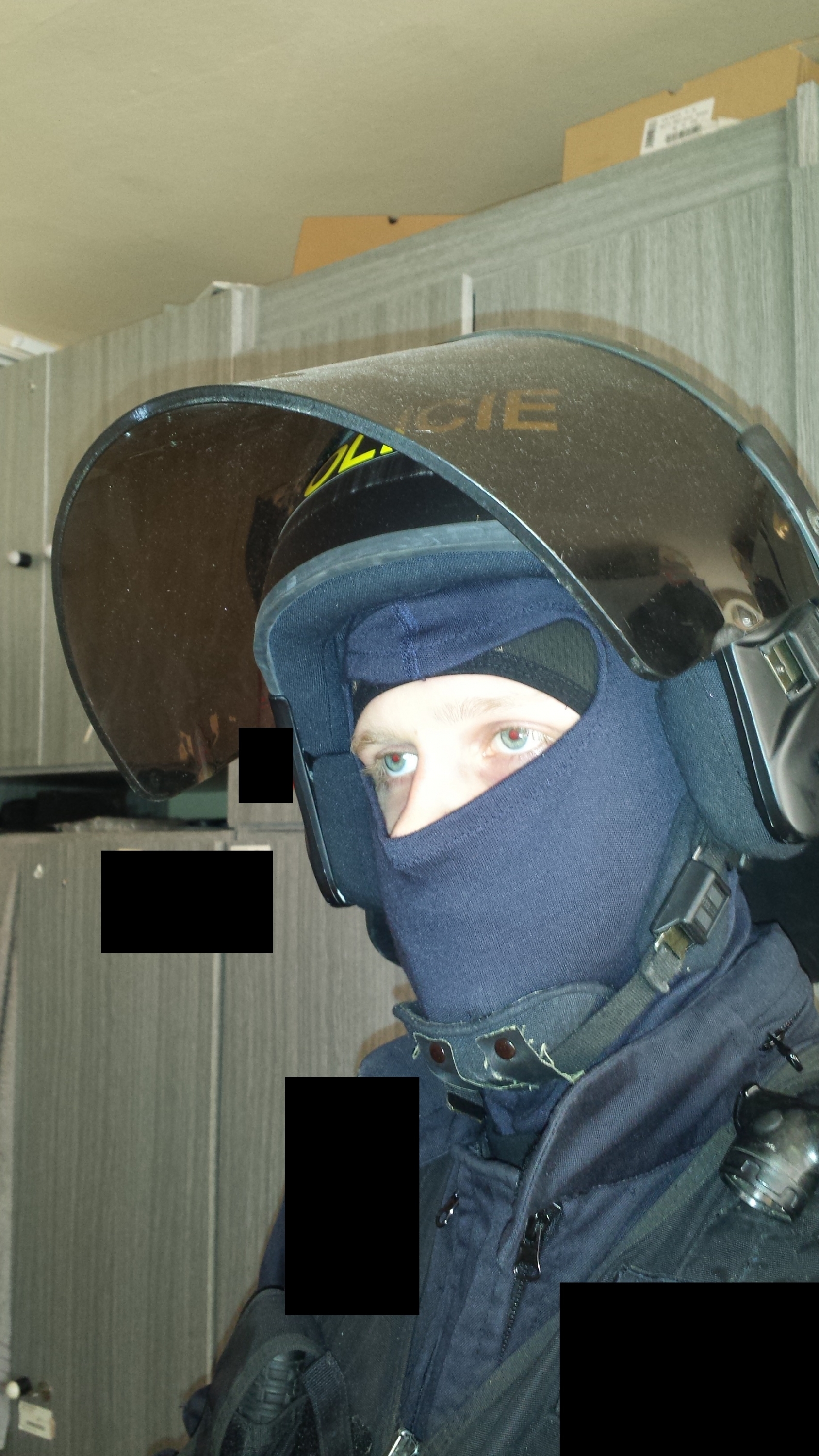 Low-profile čepice Froggear - nasazení u pořádkové jednotky PČR